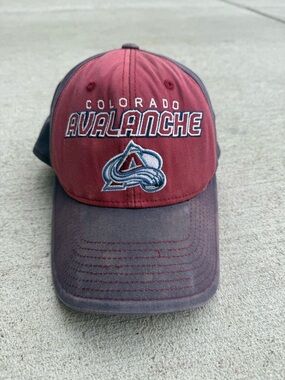 Colorado Avalanche Hat - Reebok Center Ice Strapback NHL Hockey Cap Adjustable